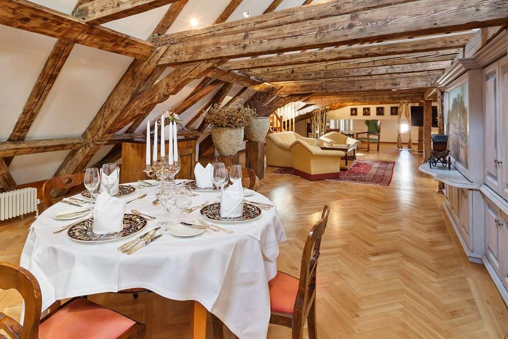 Radisson Blu Hotel Altstadt, Salzburgo Habitación foto